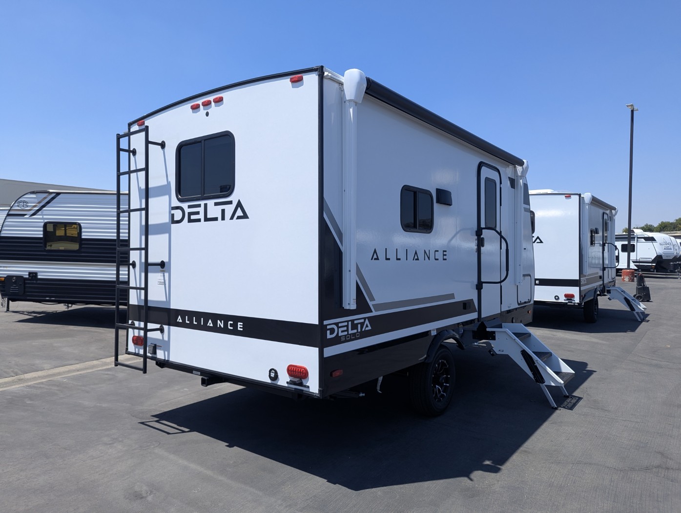 2027 Alliance RV Delta ML166 - Image 5