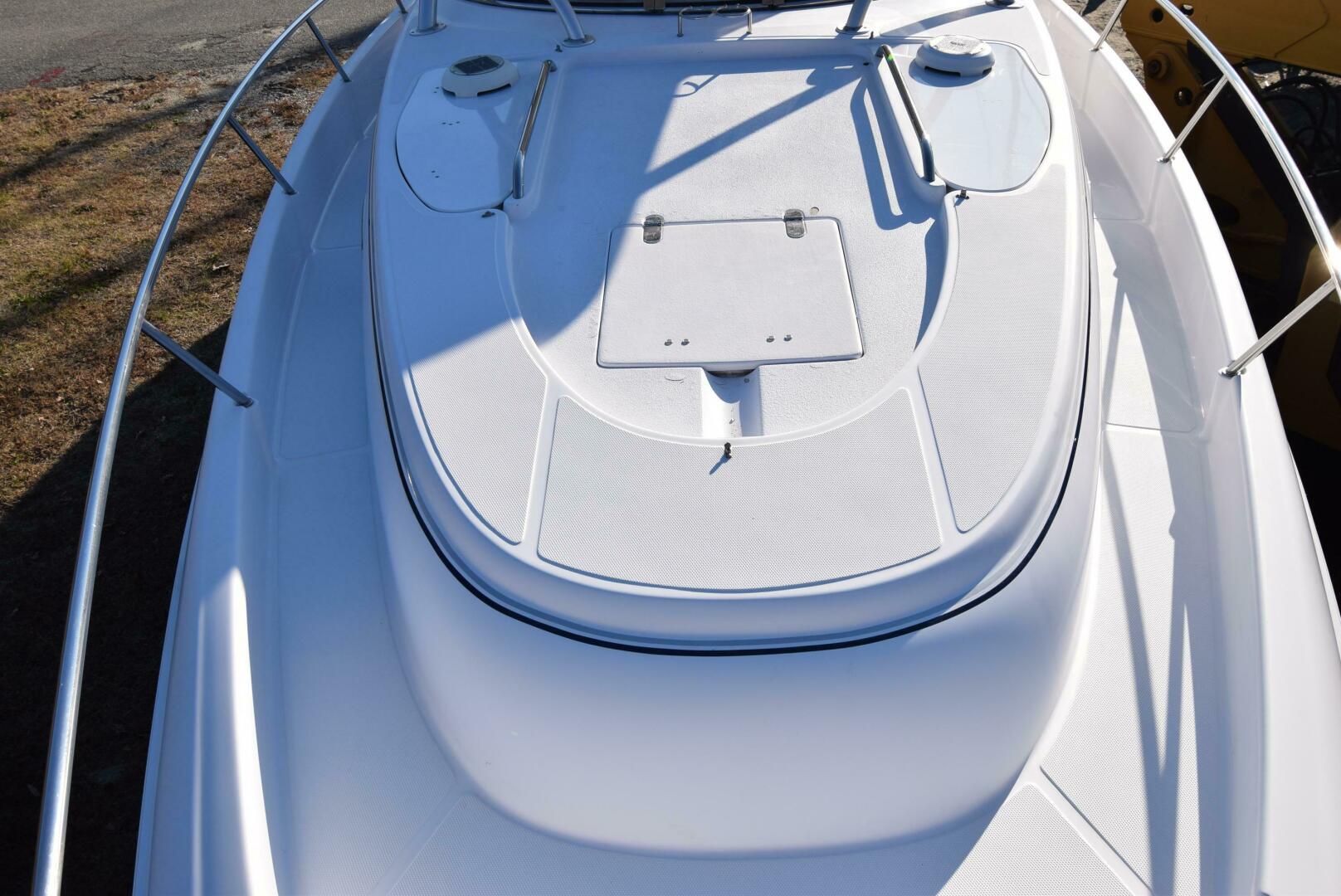 2005 Donzi 38 ZSF - Image 18