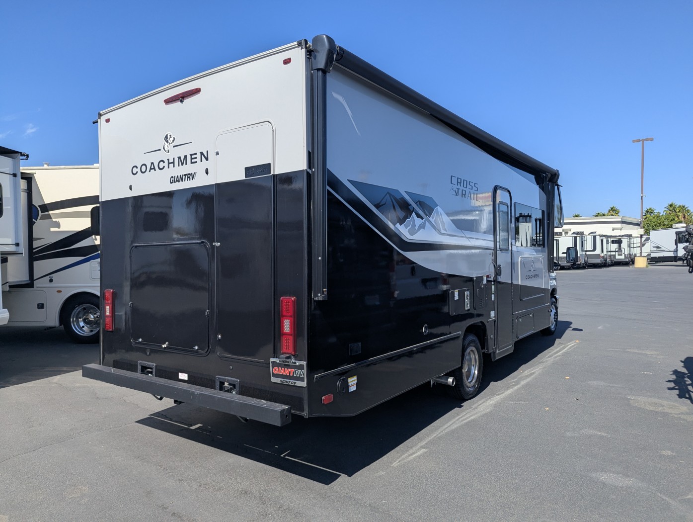 2027 Coachmen Cross Trail 26XG - Image 7