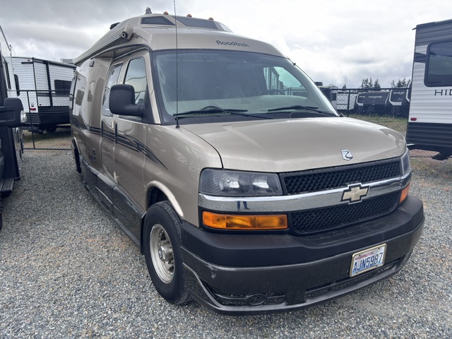 2008 Roadtrek Popular 210 - Image 1