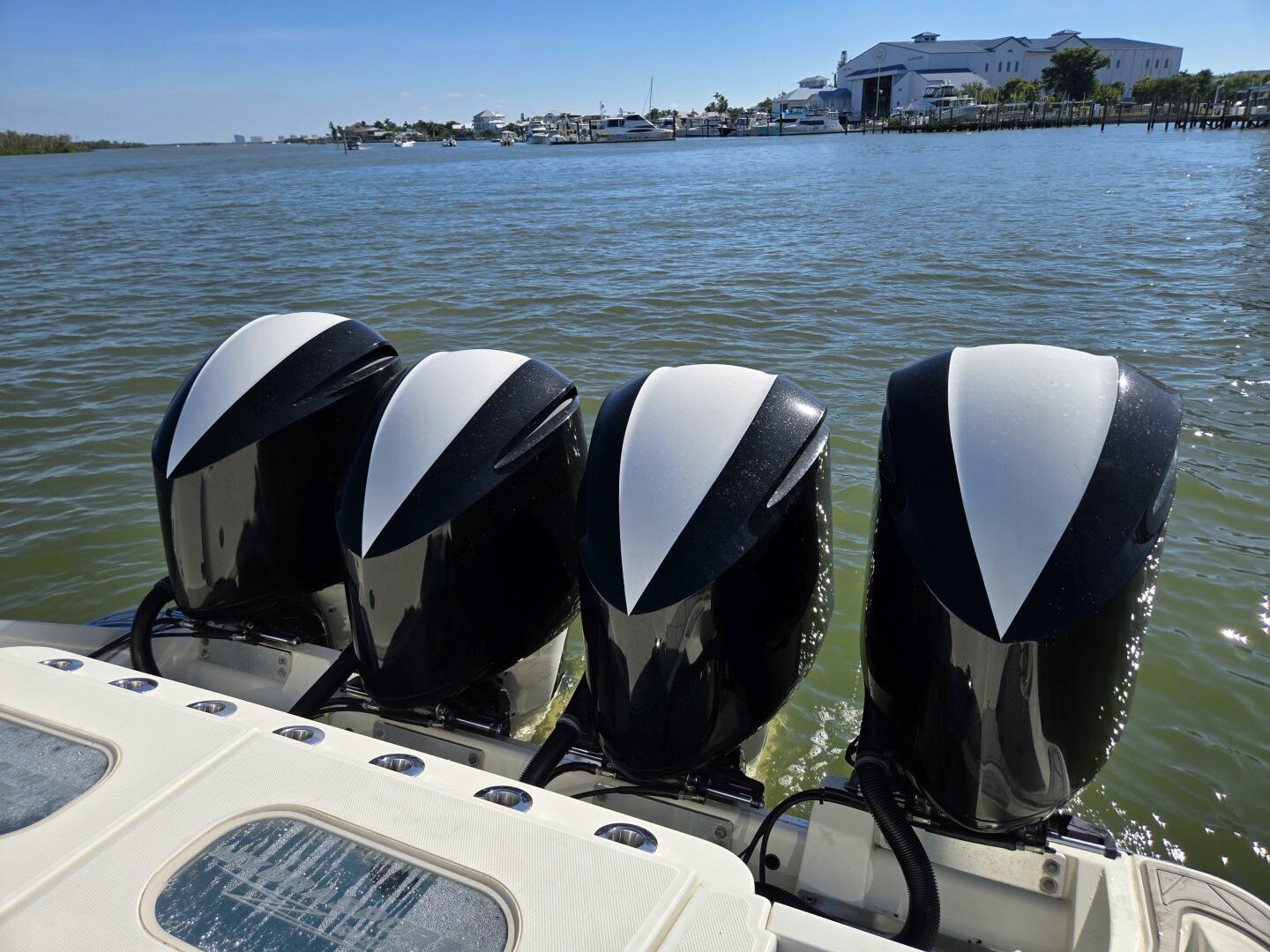 2018 HCB 42 Siesta - Image 22