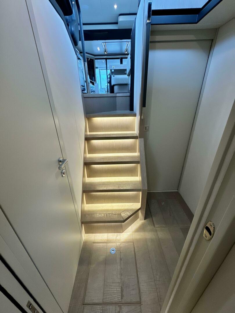 2023 Absolute 52 Navetta - Image 14