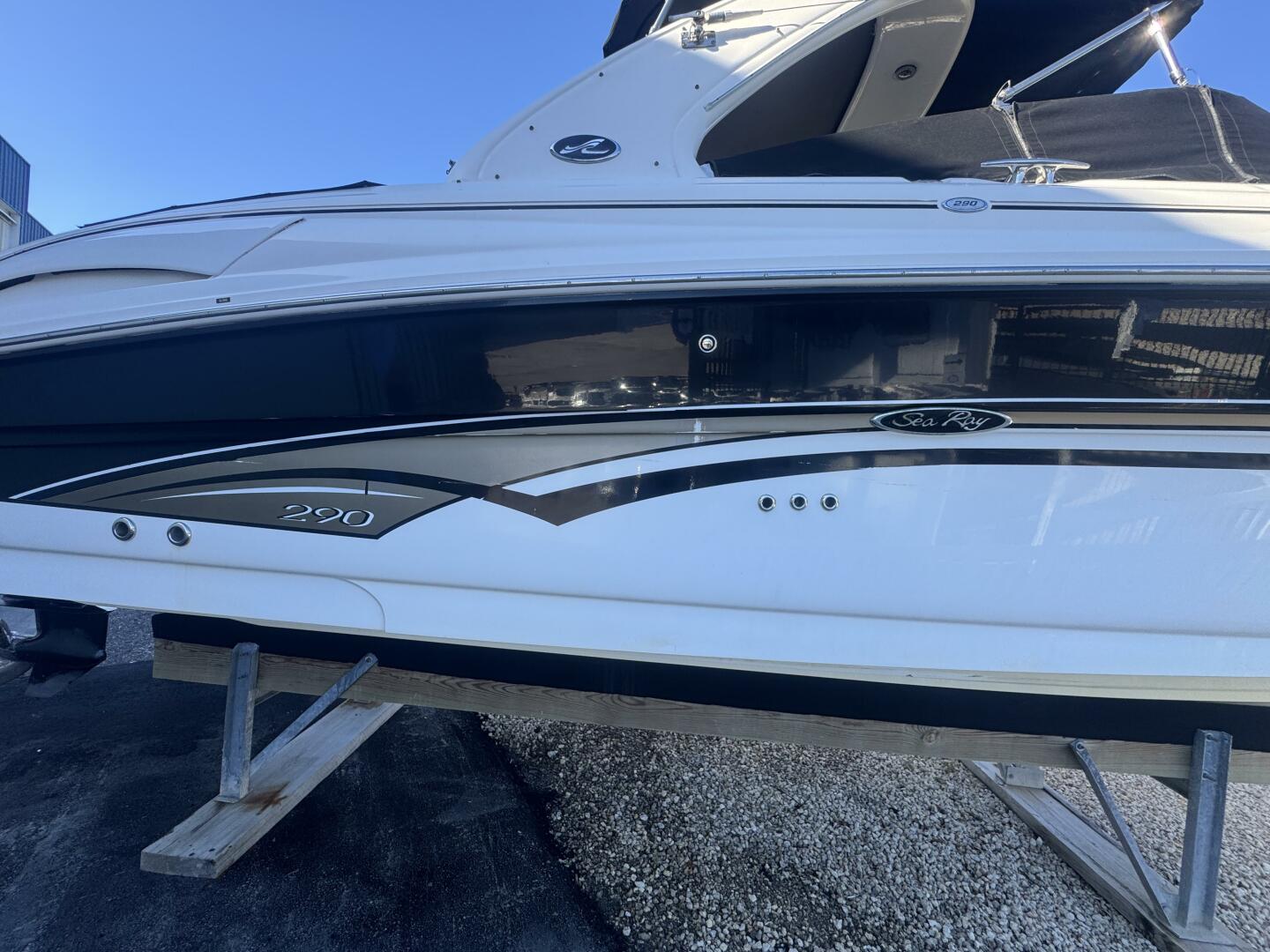 2002 Sea Ray 290 Bowrider - Image 8