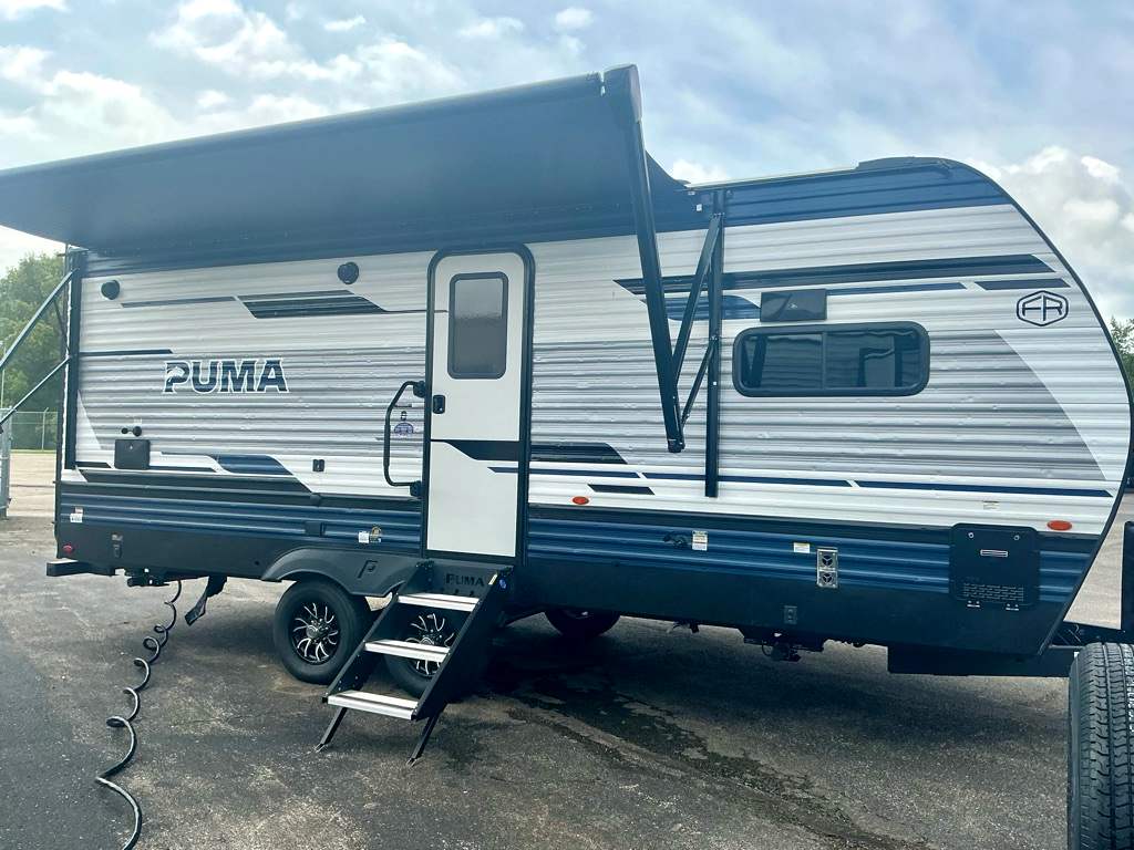 2026 PALOMINO PUMA 220FK - Image 21