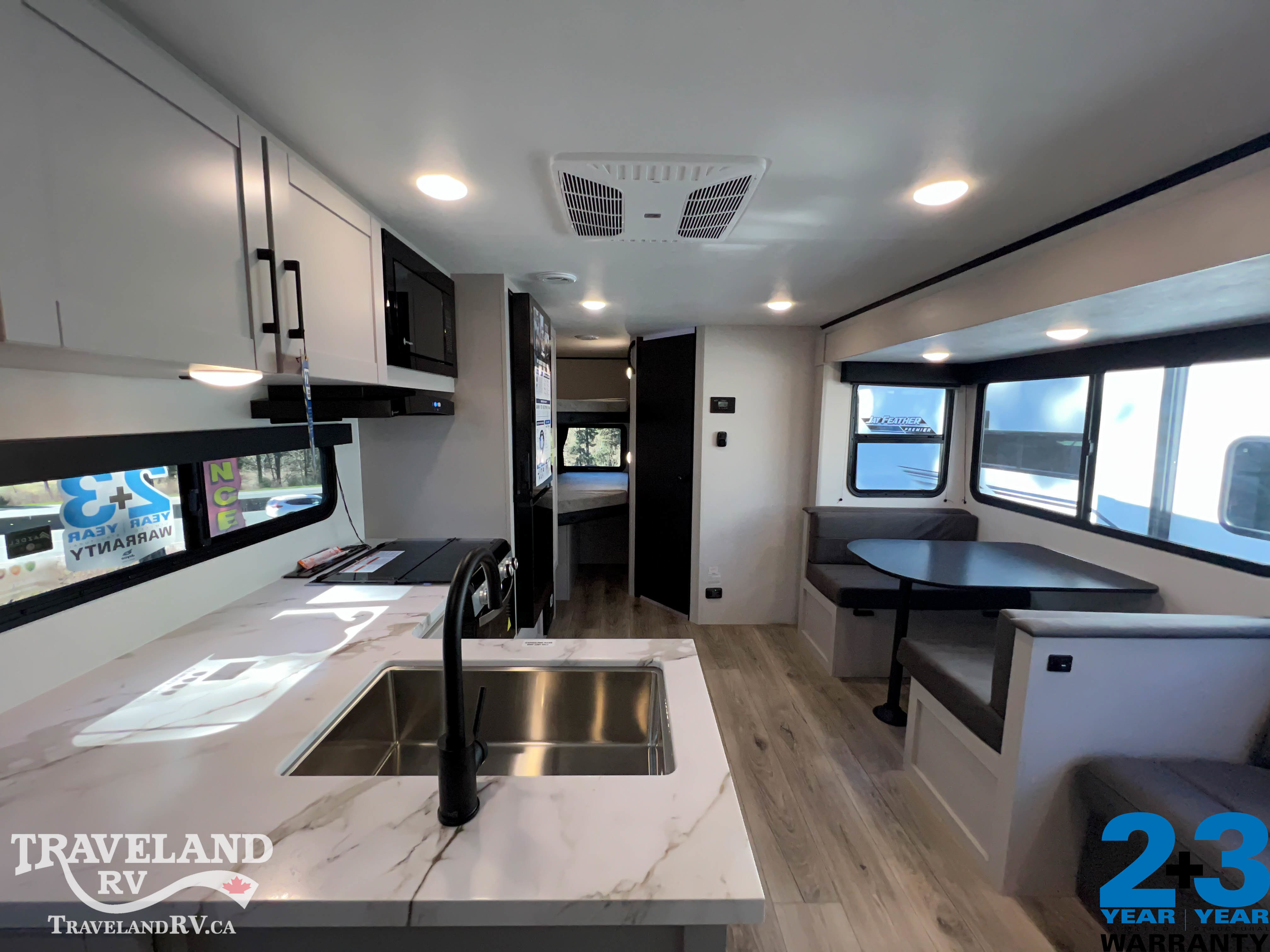 2026 JAYCO Jay Feather 26BHSL - Image 3