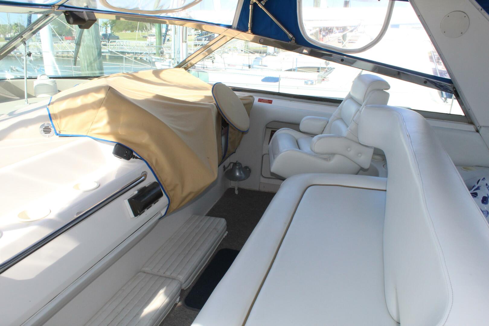 1996 Sea Ray 500 Sundancer - Image 17