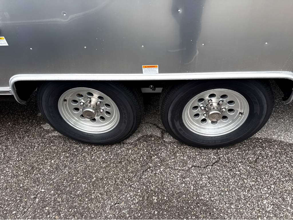 2026 Airstream International 25FB - Image 6