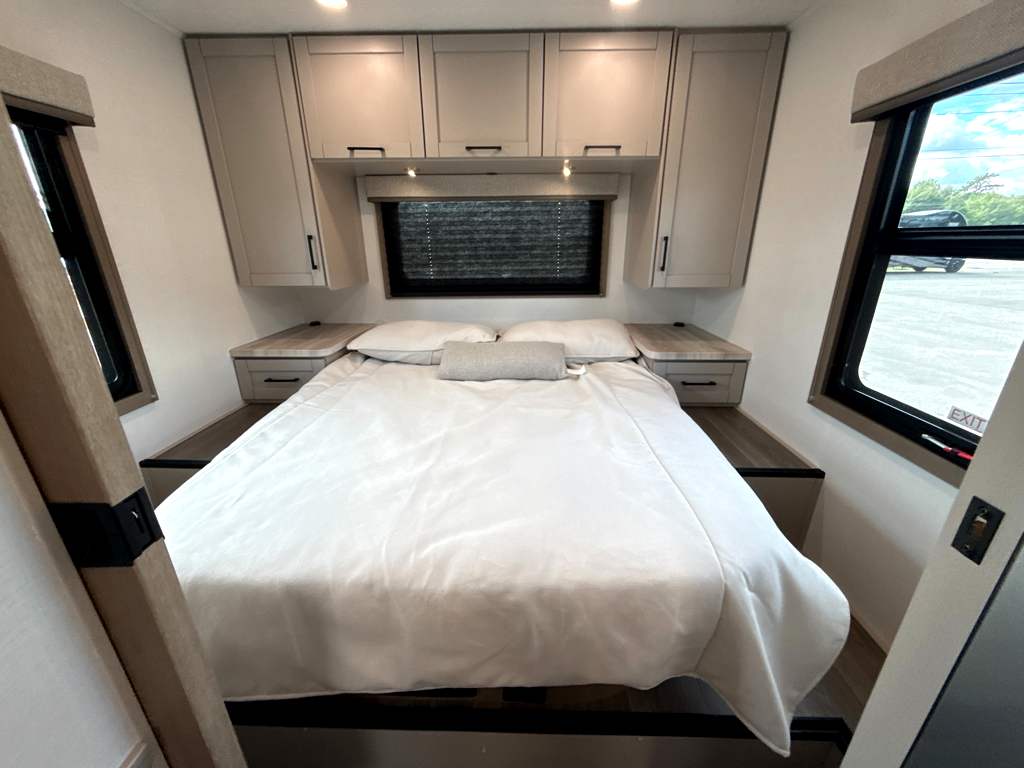 2027 JAYCO REDHAWK 27G - Image 23