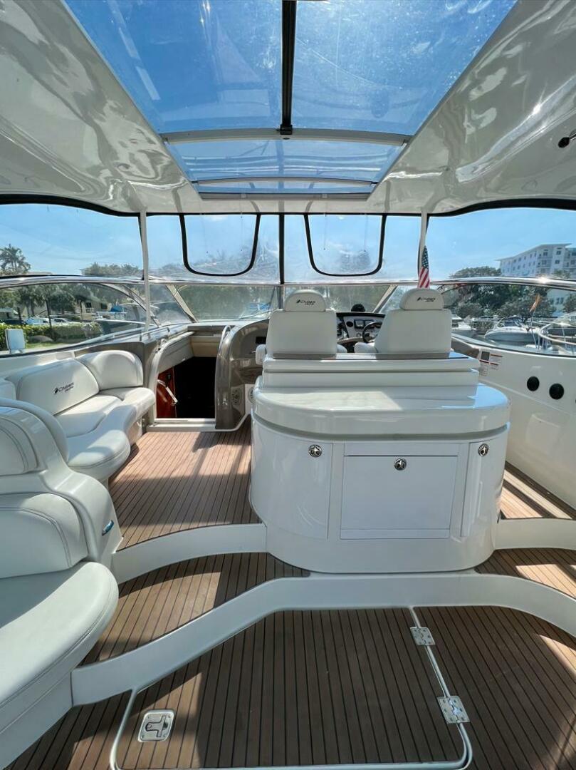 2011 Cruisers Yachts 560 Express - Image 3