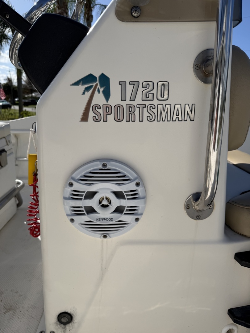 2014 Key West 1720 Sportsman Base - Image 9