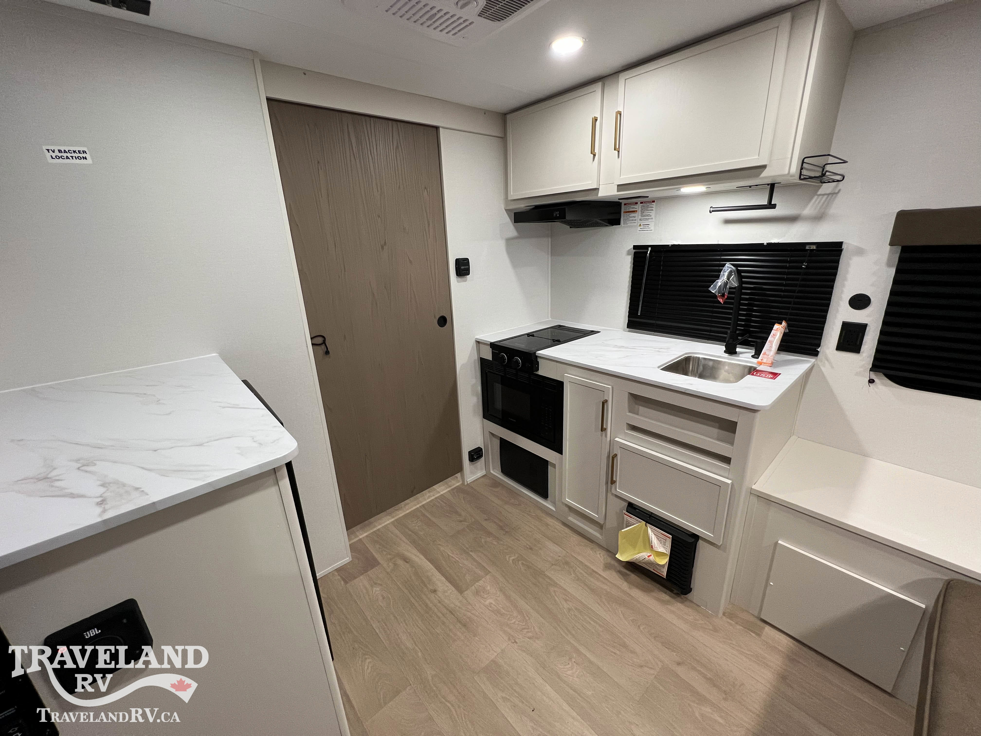 2026 Grand Design Transcend ONE 131DL - Image 10