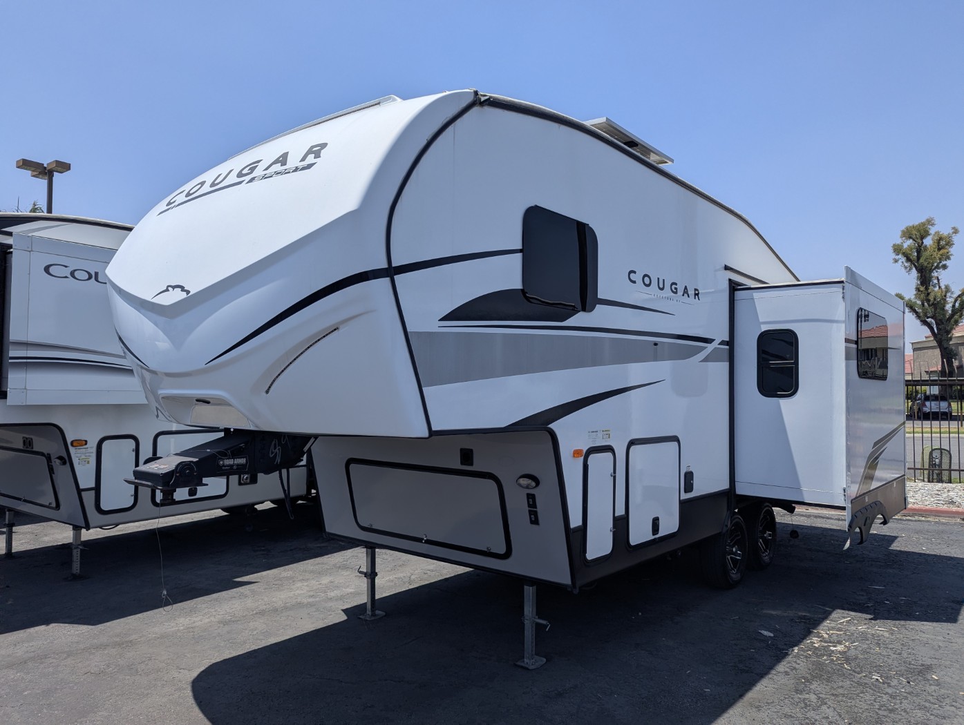 2023 Keystone Cougar Sport 2100RK - Image 2