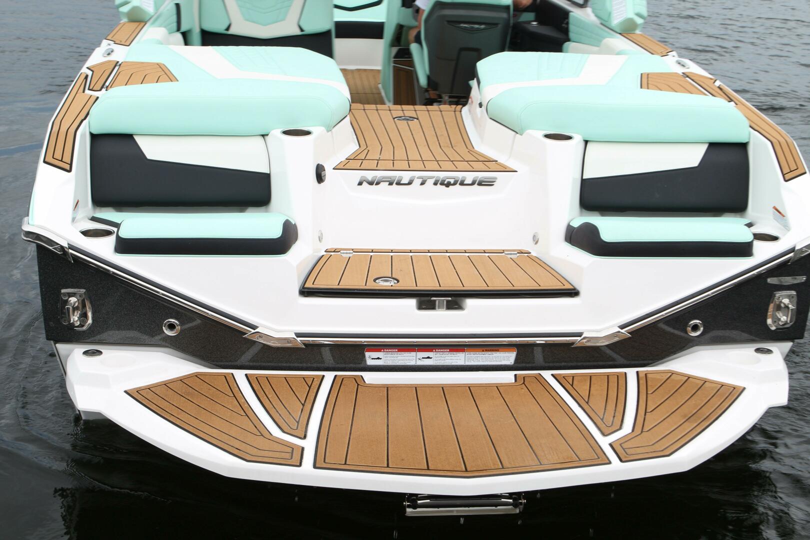 2024 Nautique Super Air Nautique G23 Coastal Edition Base - Image 9