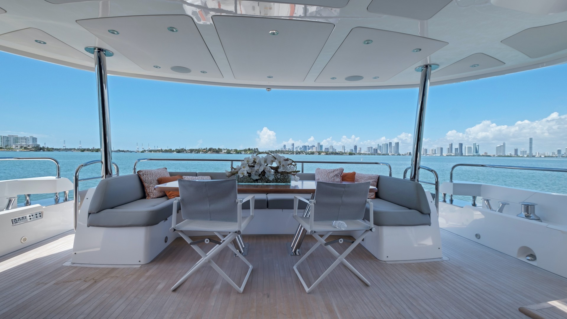 2018 Sunseeker 86 Yacht - Image 16