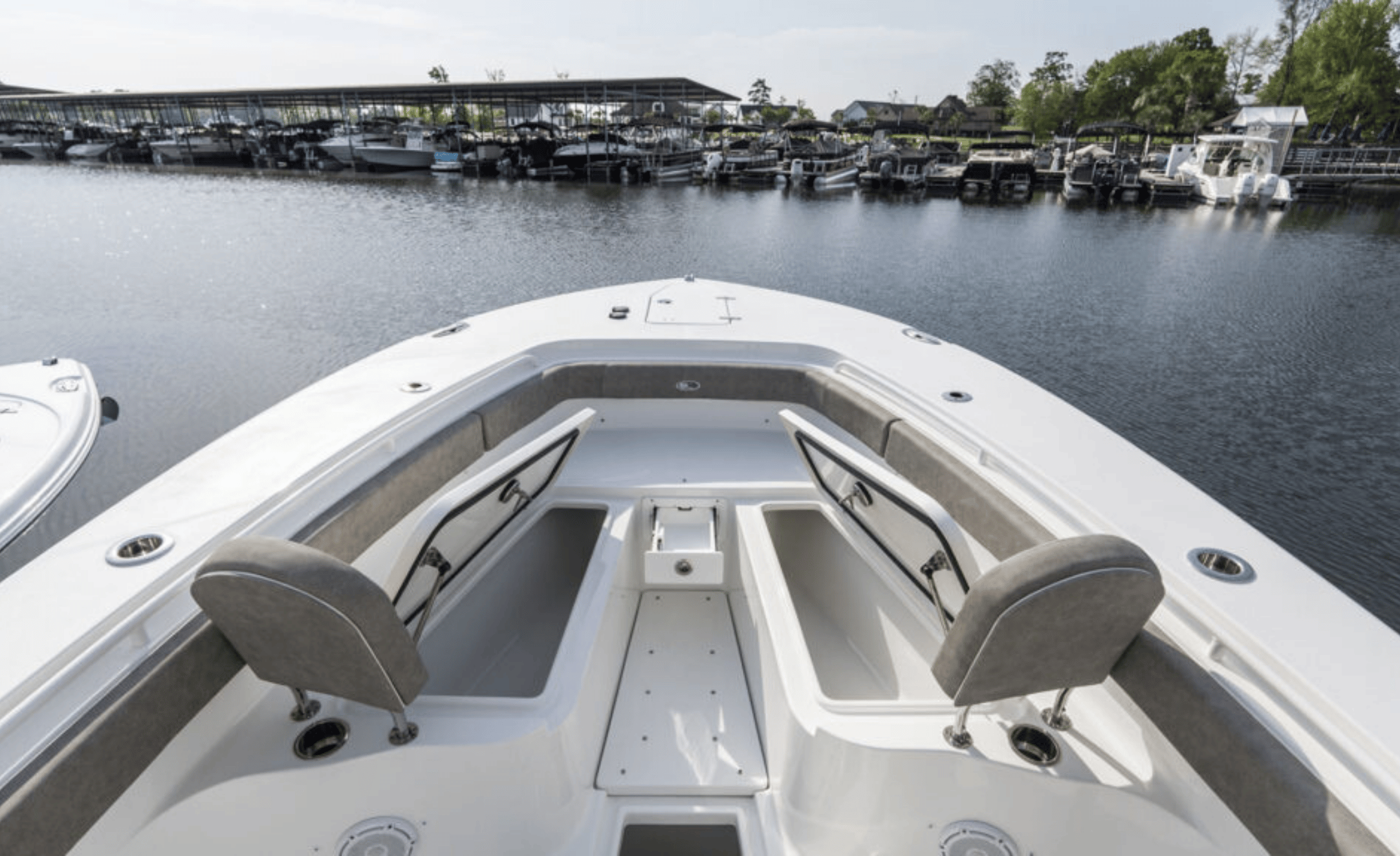 2027 Sea Hunt Gamefish 28FS - Image 14