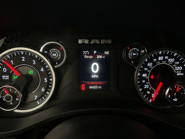 2023 Ram 1500 Pickup Crew Bighorn/LoneStar eTorque 4WD - Image 17