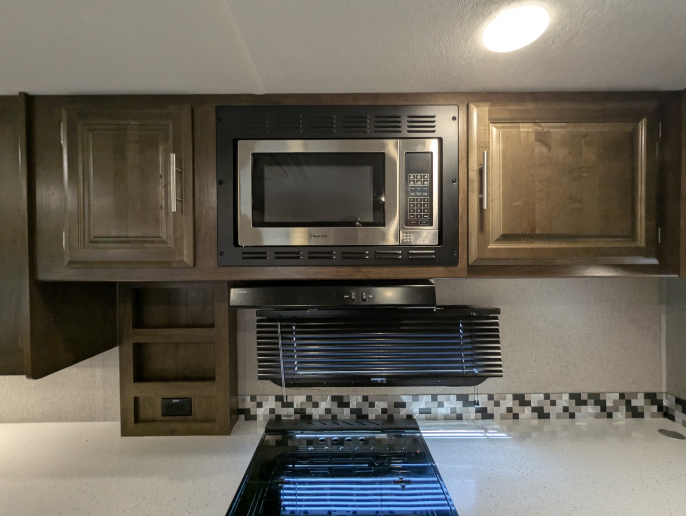 2021 Forest River Rockwood Ultra Lite 2902SW - Image 35