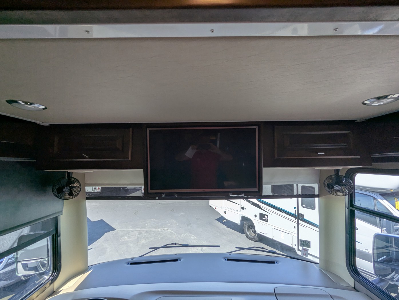 2019 Tiffin Open Road Allegro 36 UA - Image 10