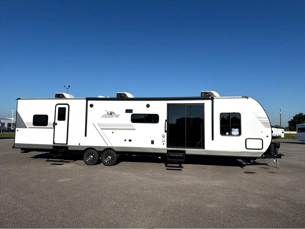 2027 JAYCO JAY FLIGHT 380DQS - Image 2