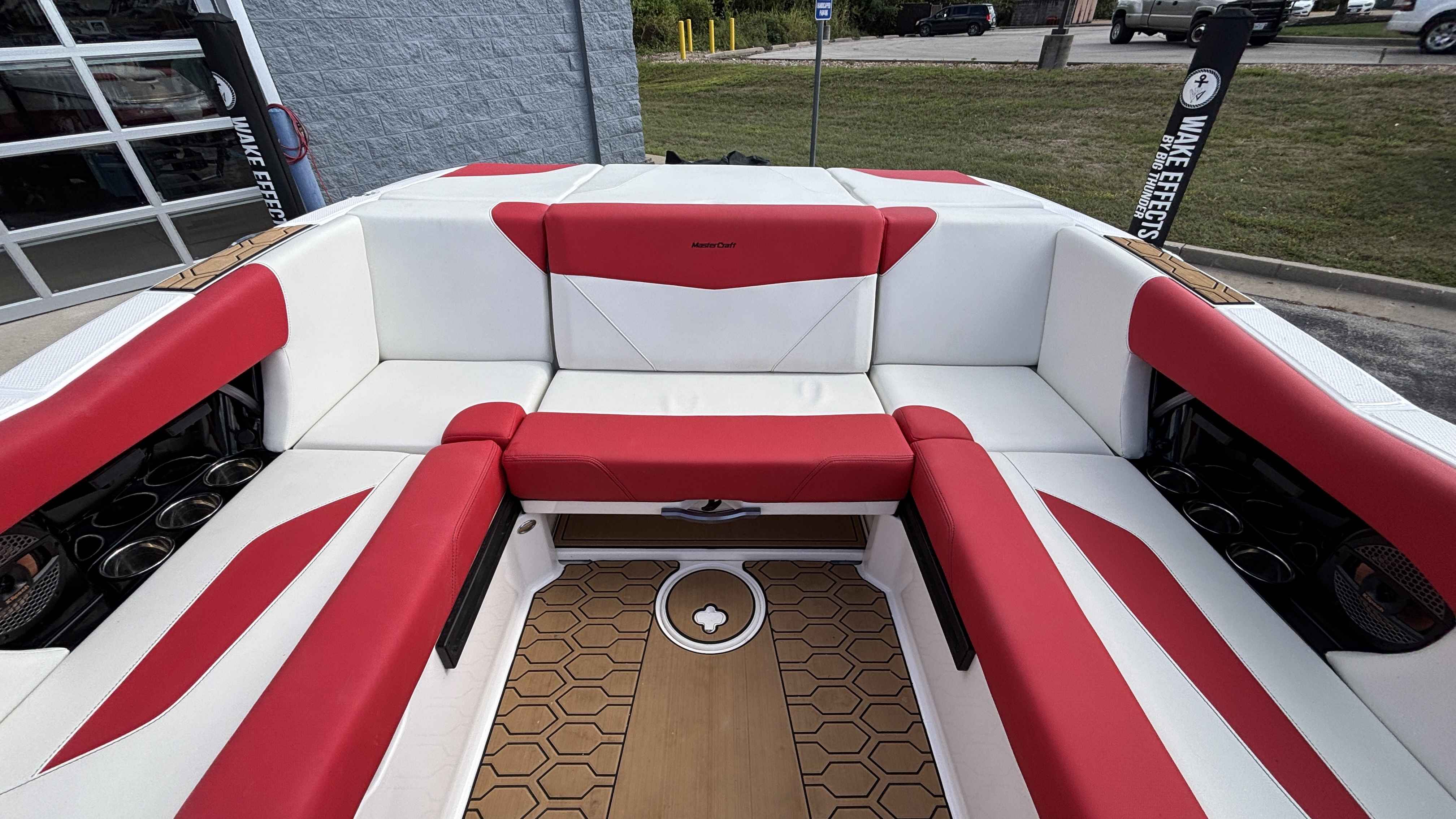 2023 MasterCraft NXT24 - Image 9