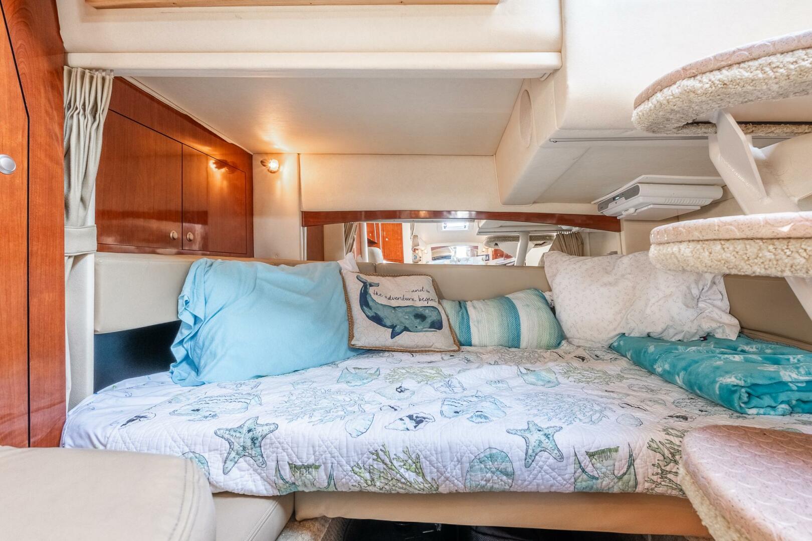 2007 Sea Ray 320 Sundancer - Image 20