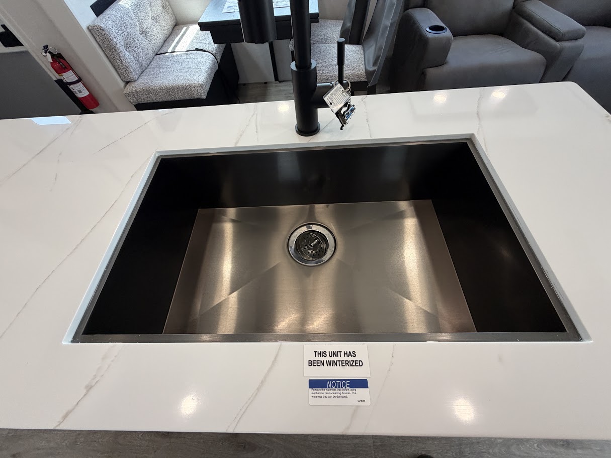 2027 JAYCO EAGLE 321RSTS - Image 24