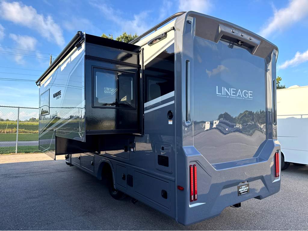 2027 Grand Design Lineage Series M 25FW - Image 5