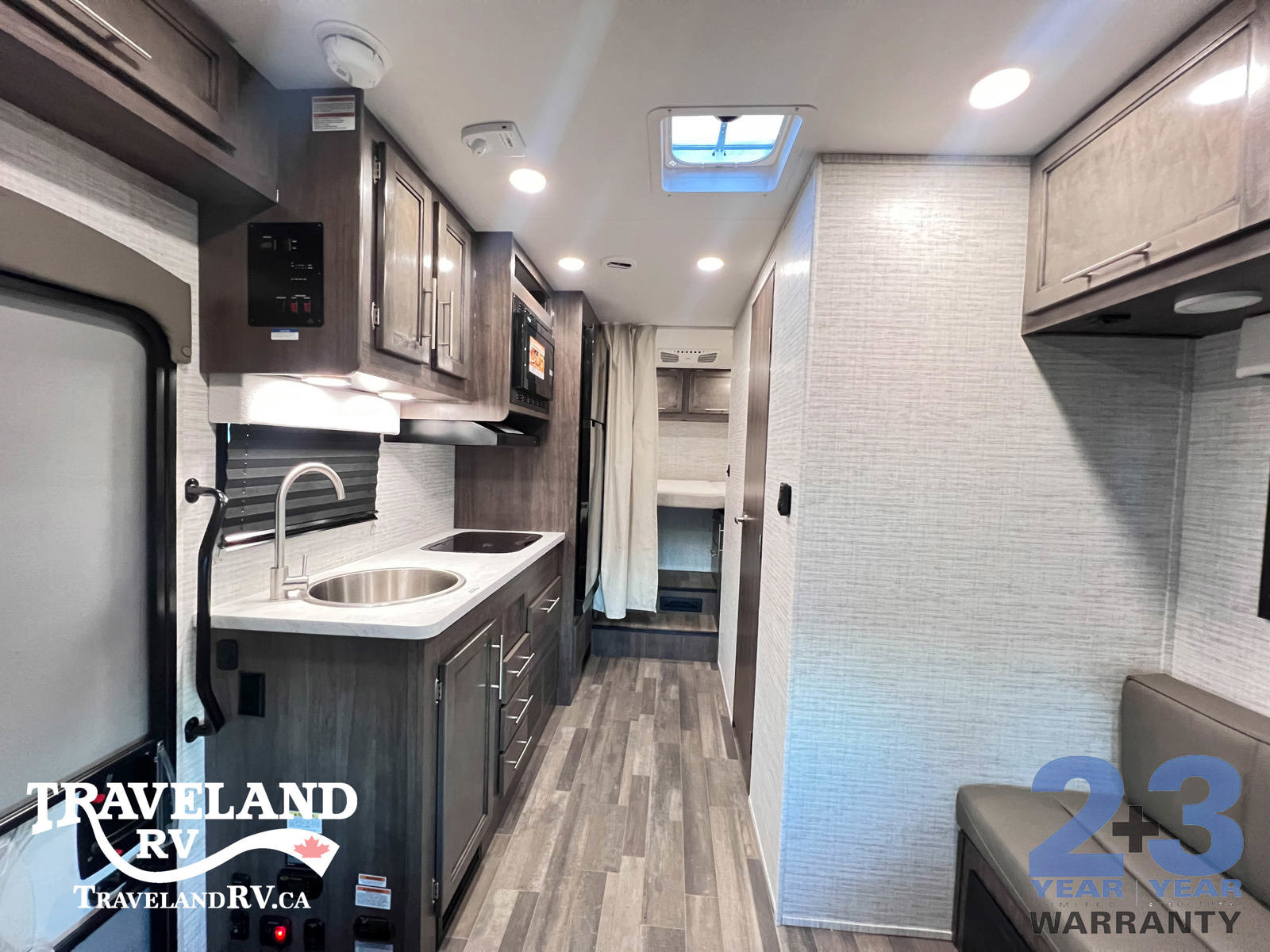 2025 Jayco Redhawk SE 22T - Image 10