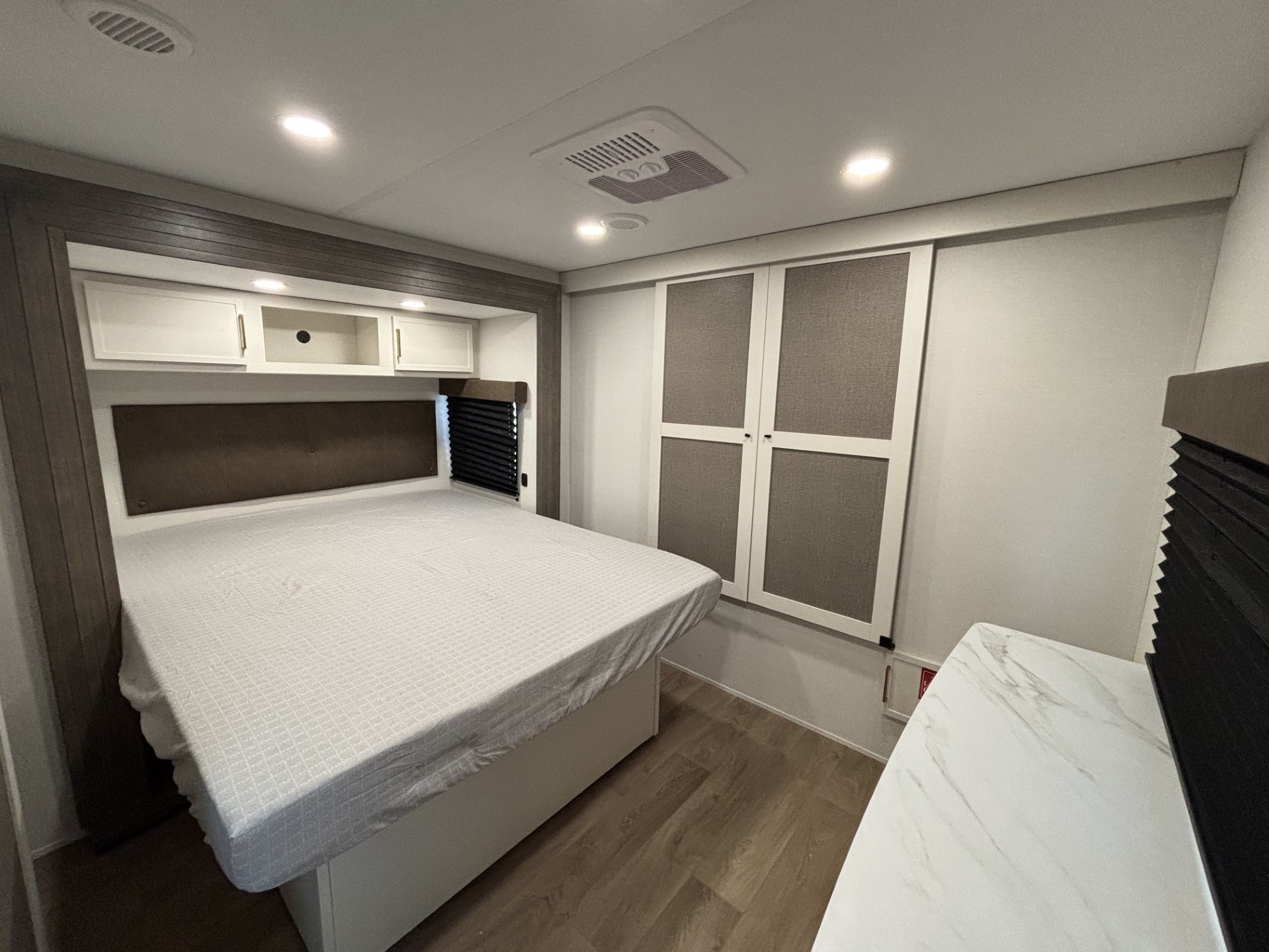 2027 Grand Design Transcend 335BHT - Image 19