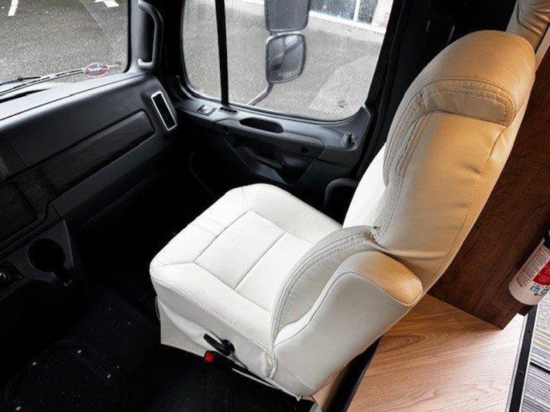 2026 Entegra Coach Accolade 37K - Image 12