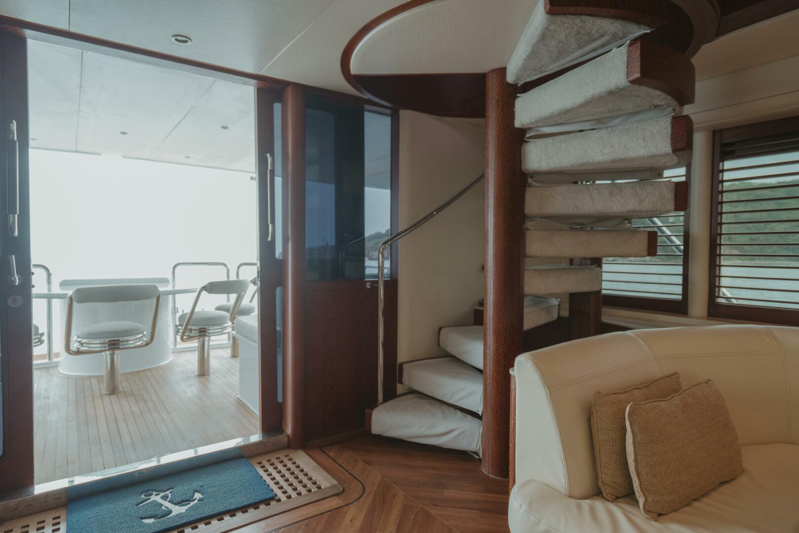 1996 Oceanfast 87 Enclosed Bridge Sportfish - Image 11