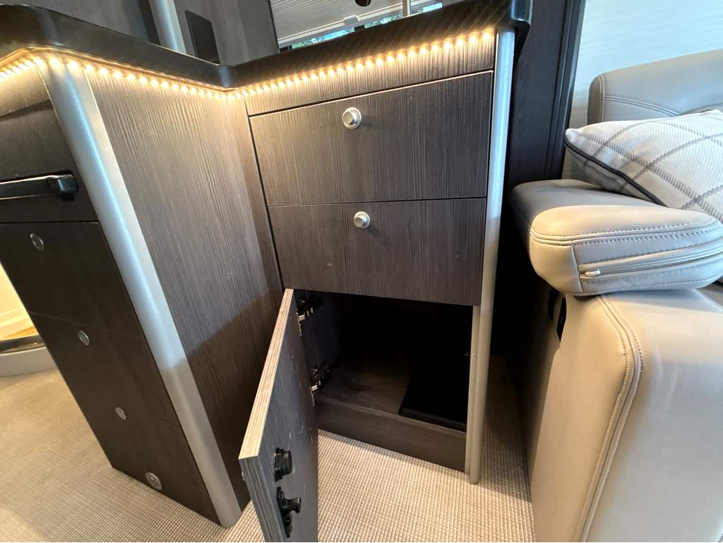 2023 AIRSTREAM ATLAS - Image 11