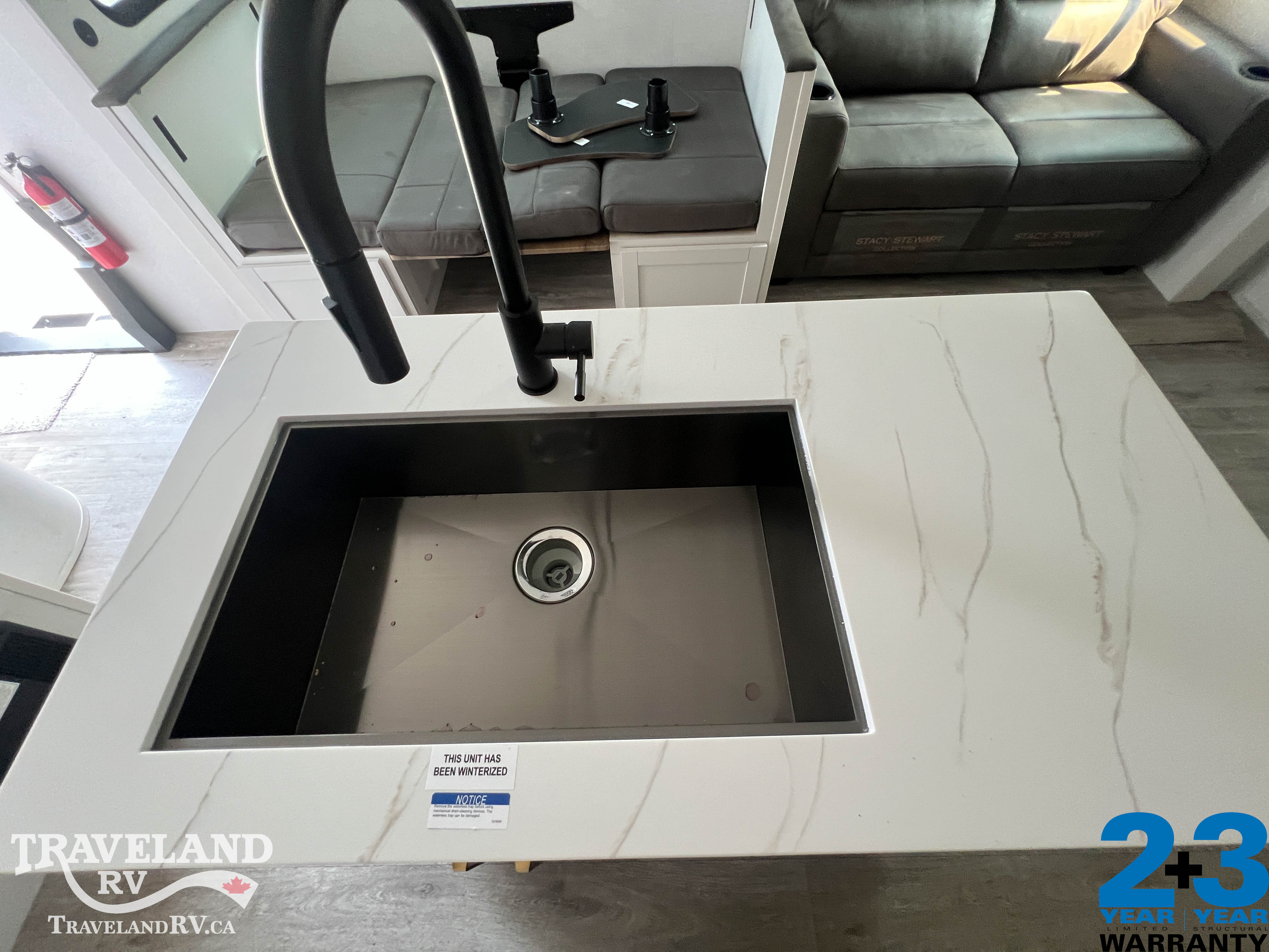 2027 Jayco Eagle 312BHOK - Image 21