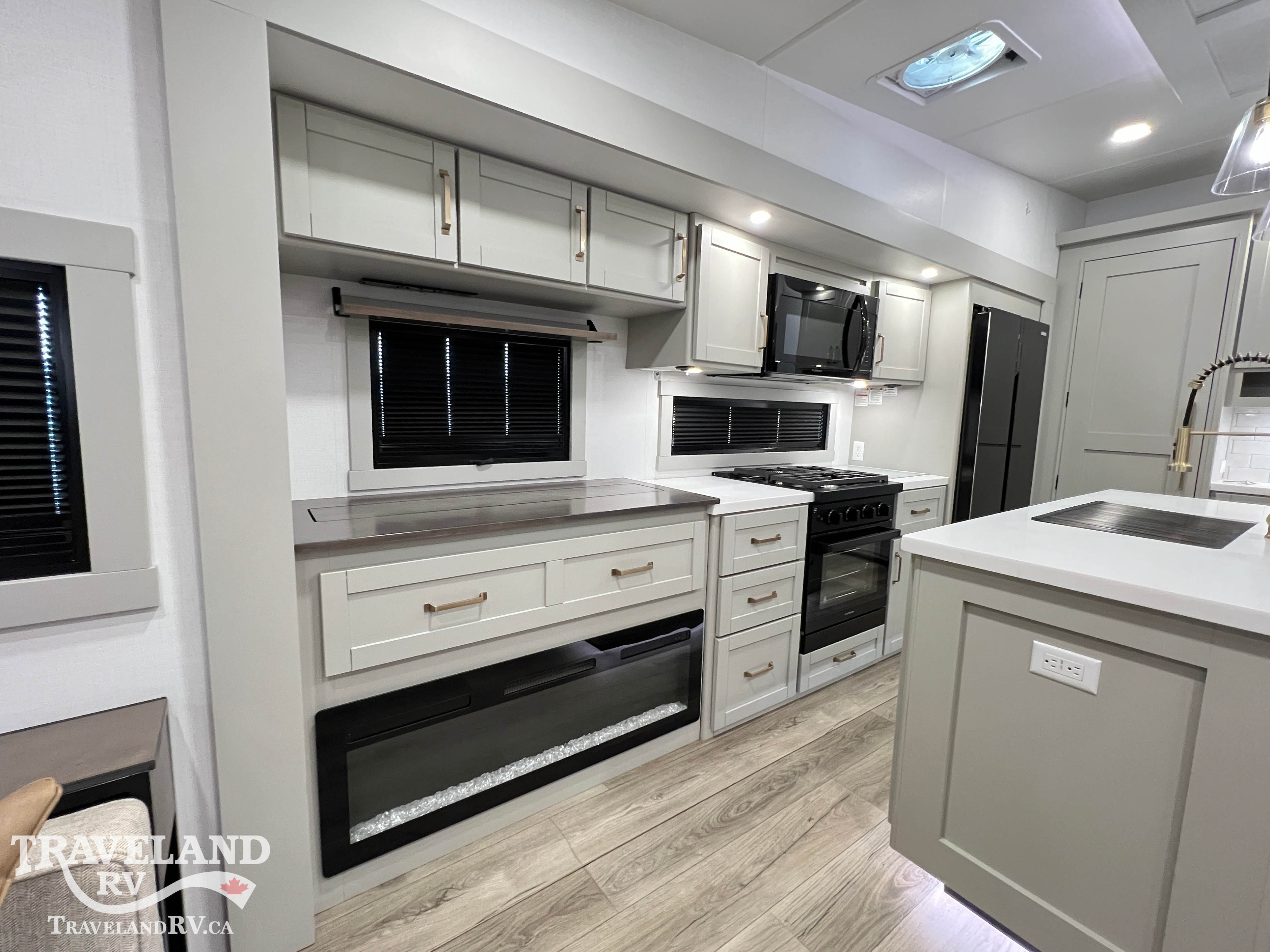 2024 Brinkley RV Model Z 3100 - Image 18