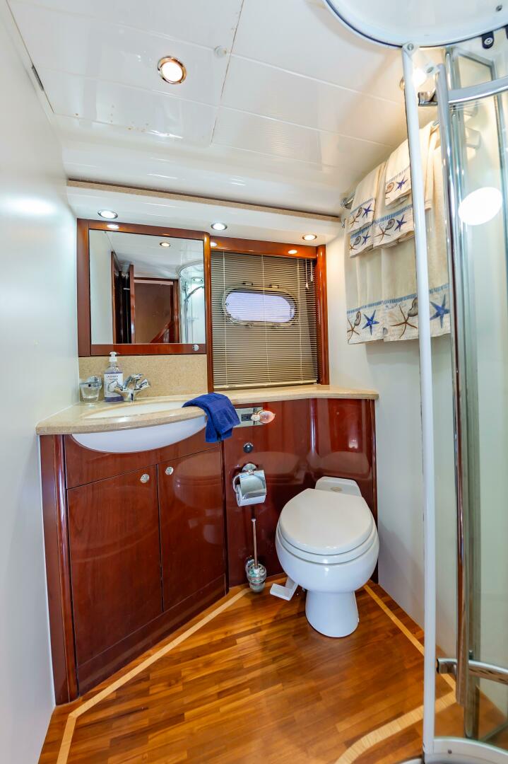2006 Princess 75 - Image 78