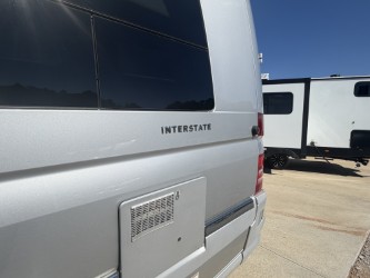 2016 AIRSTREAM INTERSTATE EXT LOUNGE - Image 8