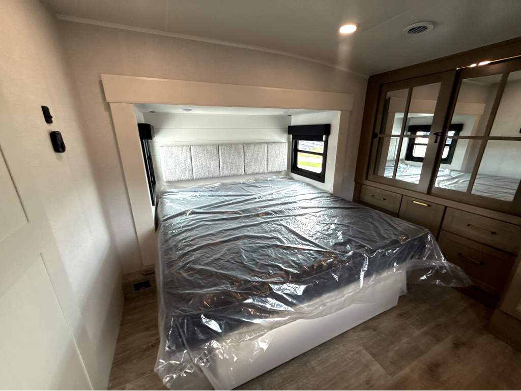 2027 JAYCO EAGLE 355MBQS - Image 28