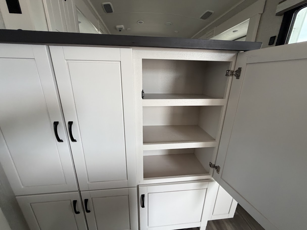 2025 JAYCO NORTH POINT 382FLRB - Image 20