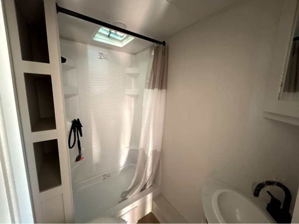 2026 GRAND DESIGN TRANSCEND 161BH - Image 34