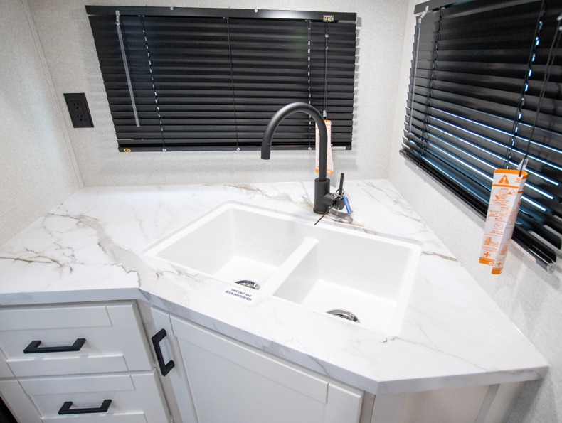 2026 Jayco Jay Flight SLX 225MLSW - Image 10