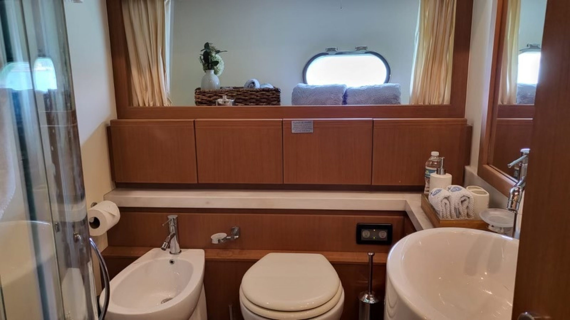 2007 Ferretti Yachts Ferretti Yachts Ferretti 780 Base - Image 27