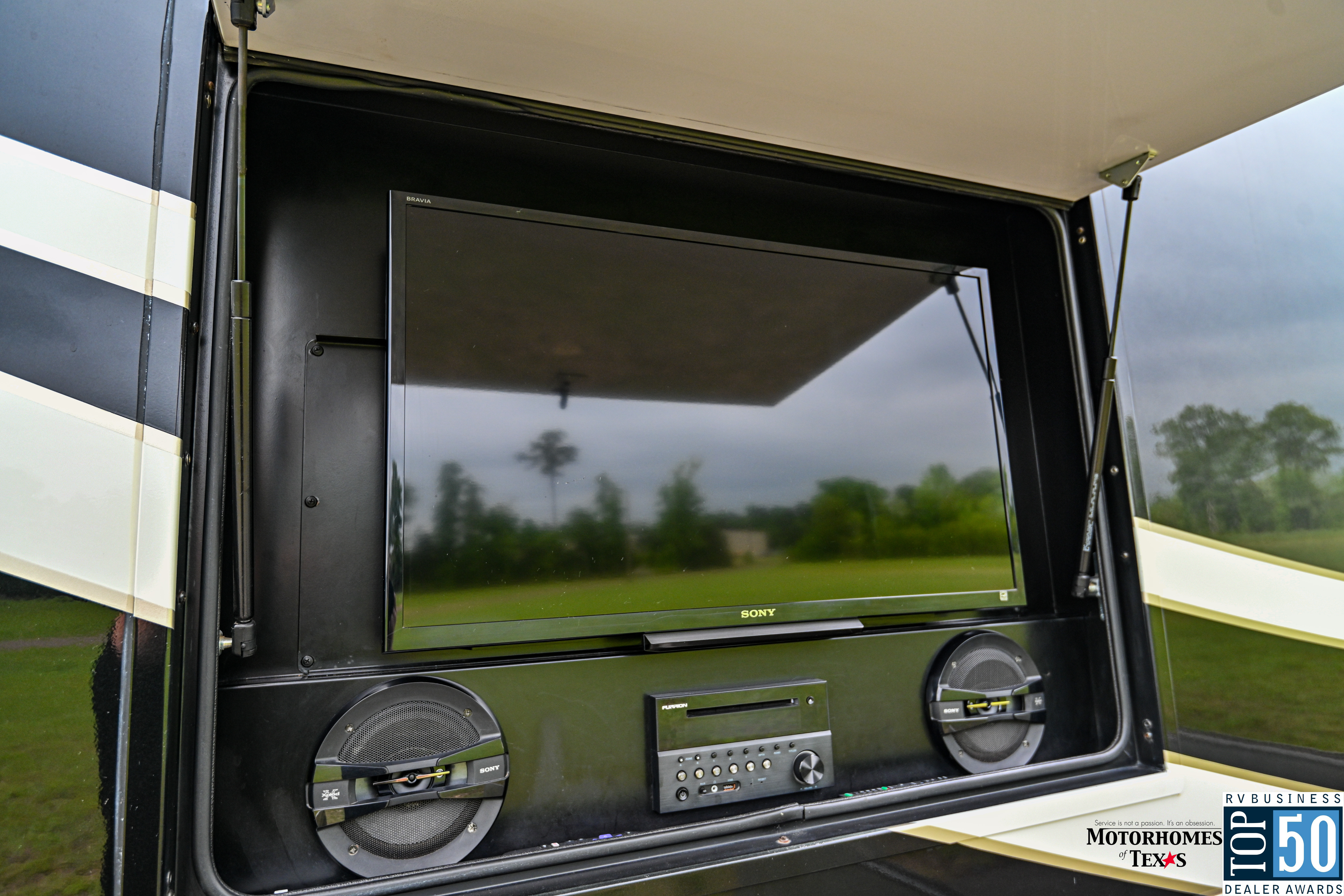 2015 American Revolution M39A - exterior 15