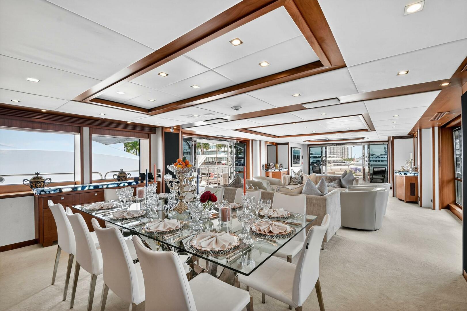 2010 Sunseeker 40m - Image 11