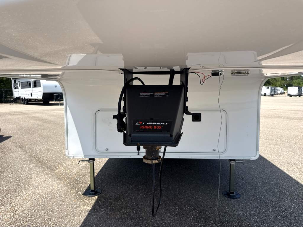 2027 JAYCO EAGLE 367TBTS - Image 7