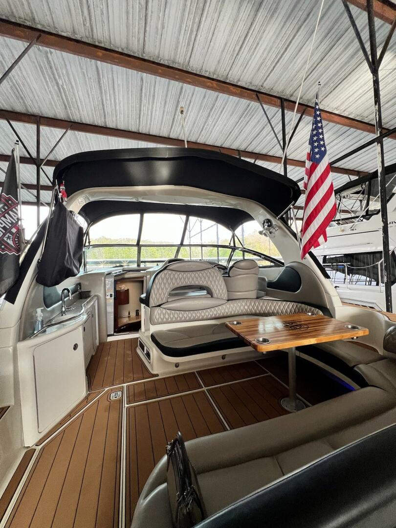 2002 Sea Ray 380 Sundancer - Image 25