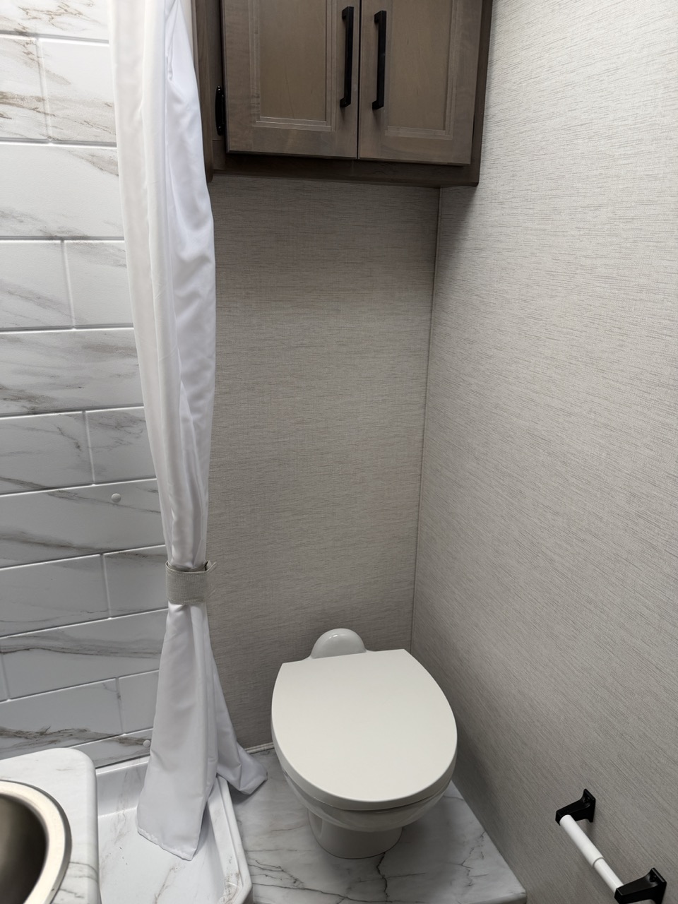 2025 Thor Motor Coach Freedom Traveler A24 - Image 15
