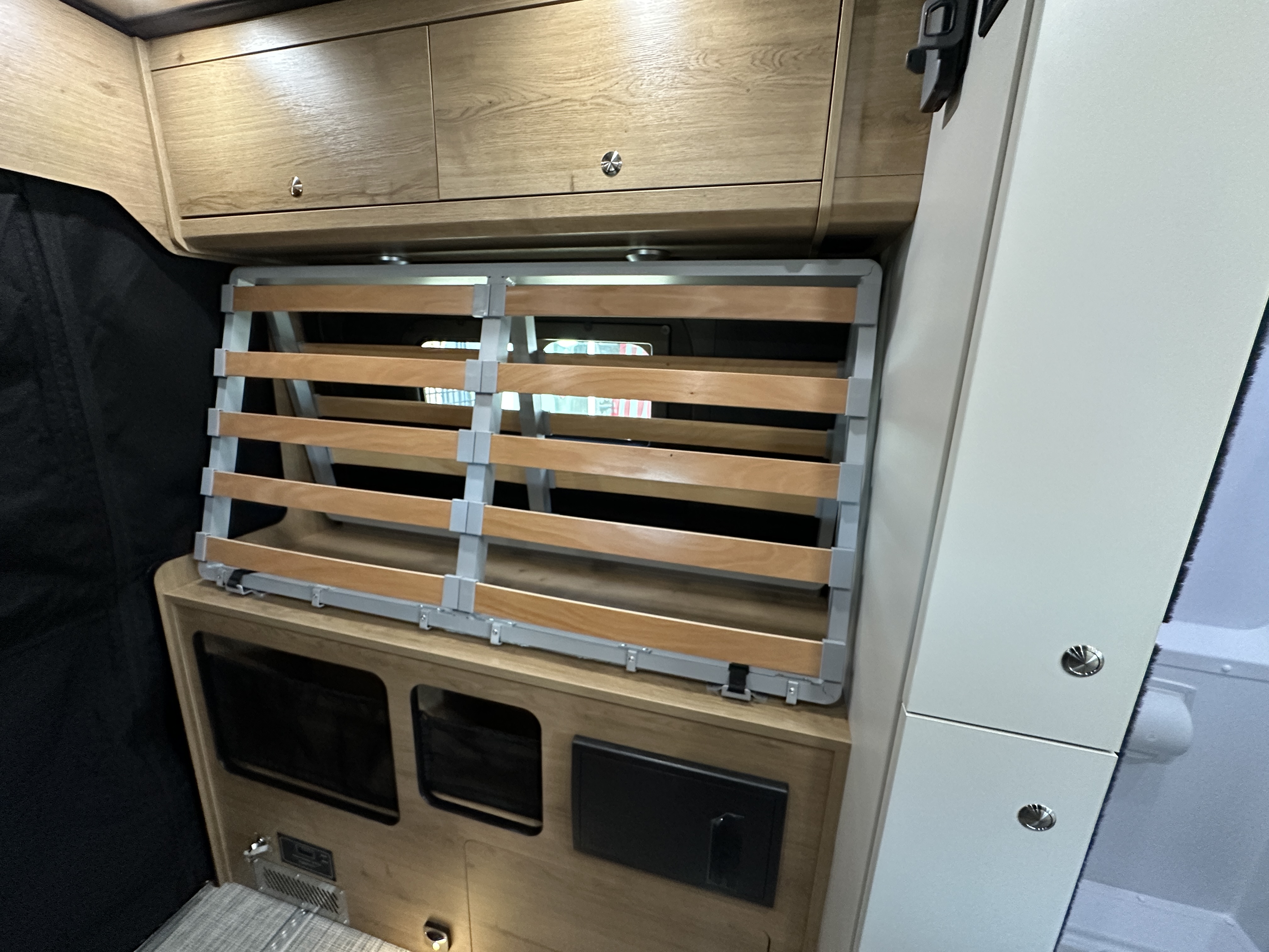 2026 Airstream Rangeline Base - Image 21