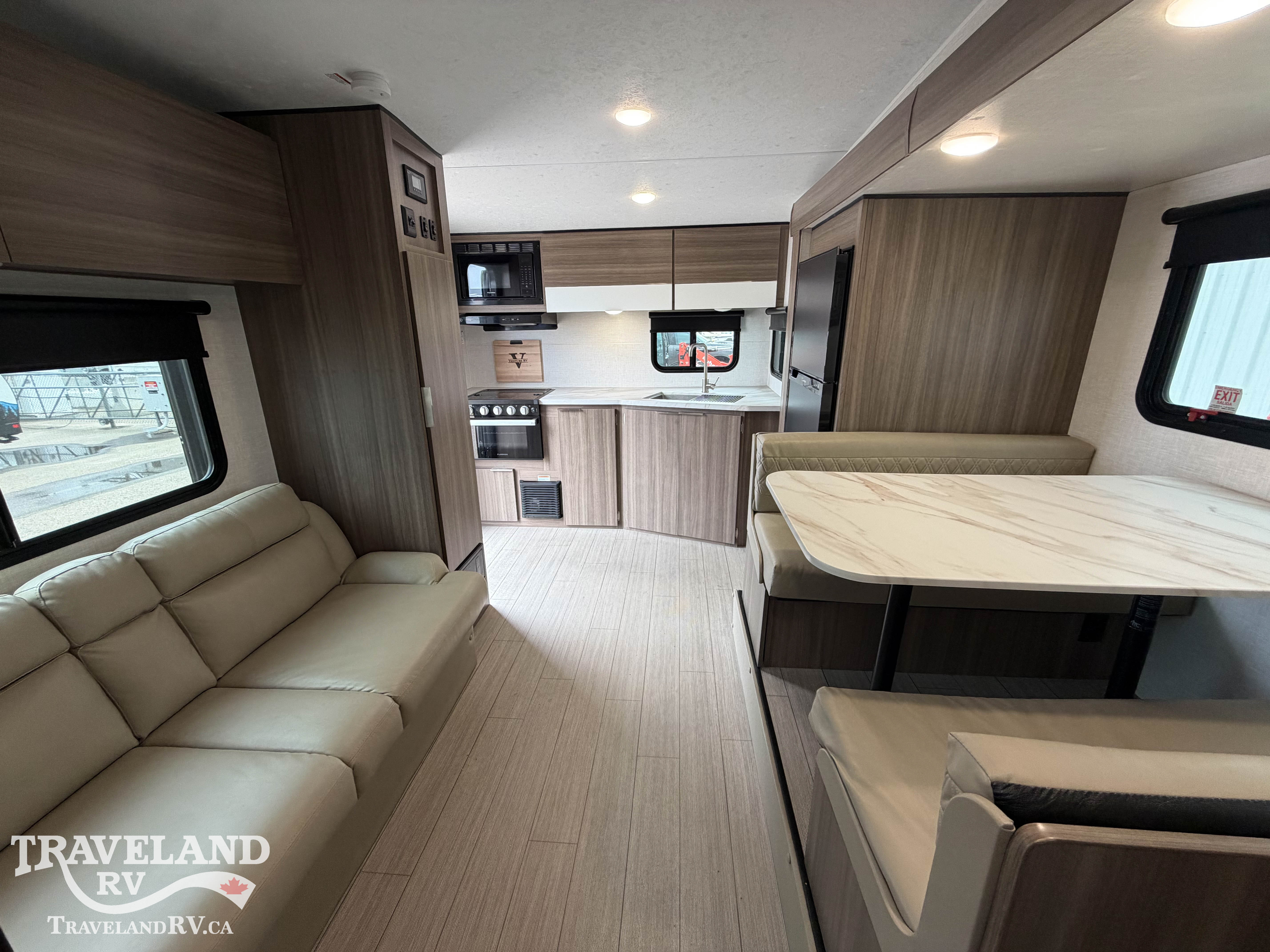 2024 Venture RV Sonic SN231VRK - Image 4