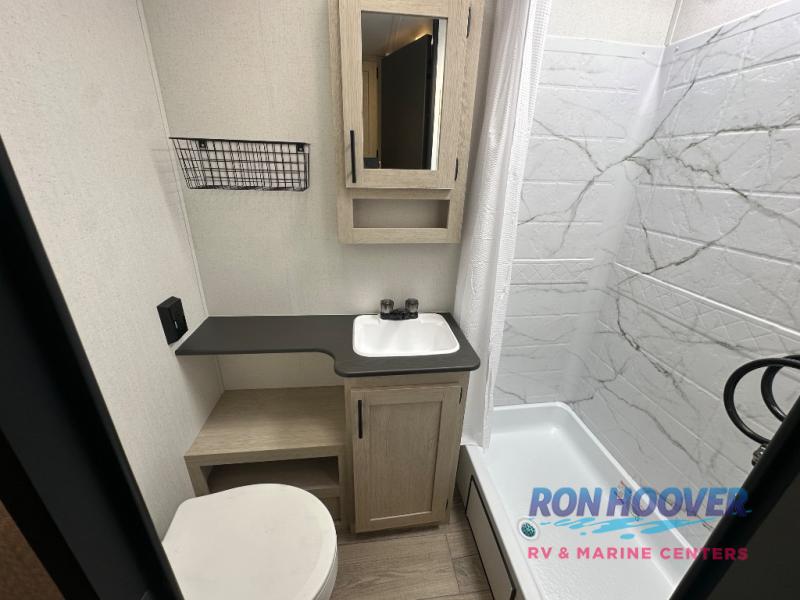 2026 COACHMEN 5320BEDS - Image 23
