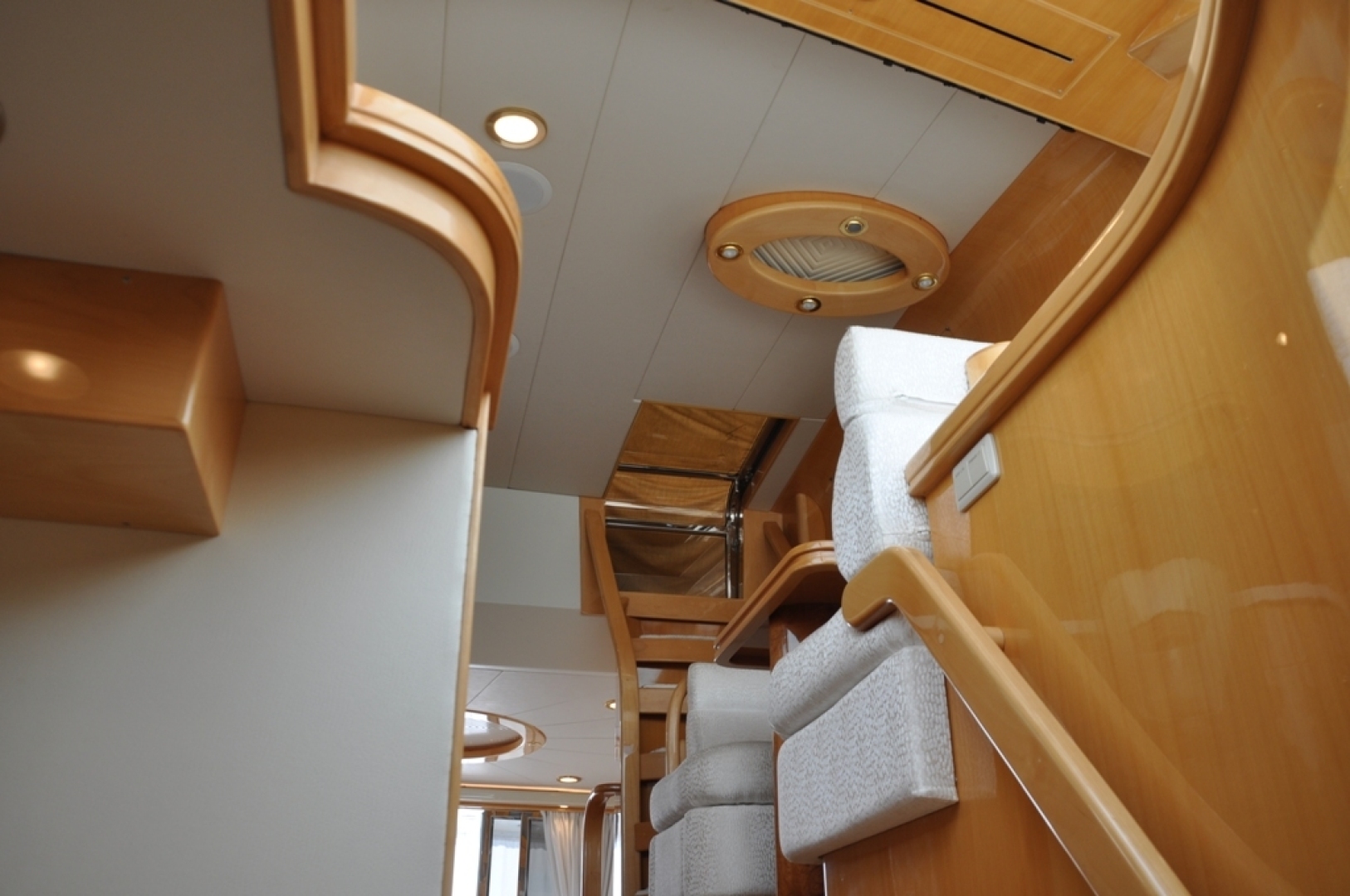 2003 McKinna 58 - Image 14